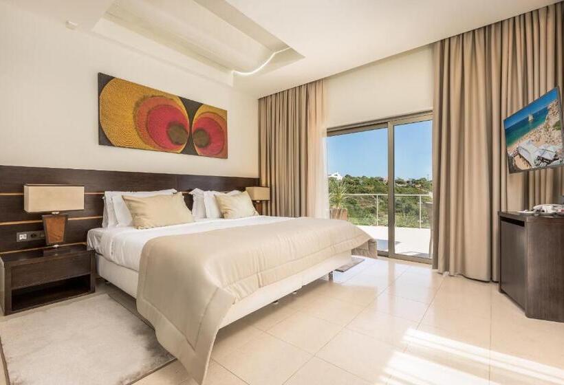 سوییت با چشم‌انداز دریا, Caneiros Luxury House & Suites