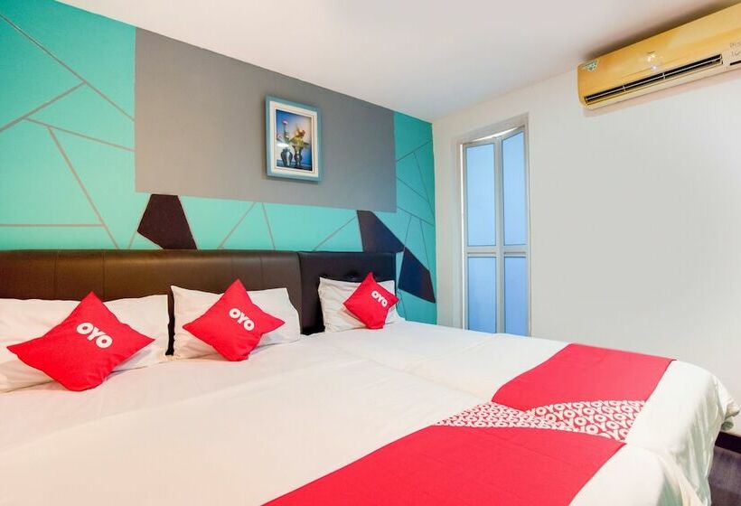 Номер Стандарт Трехместный, 1st Inn Hotel Klang Sentral Meru