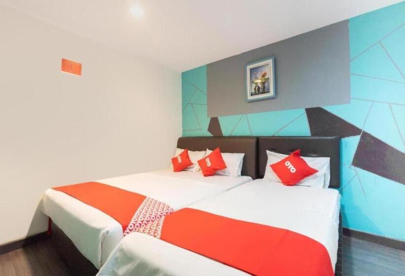 Номер Стандарт Трехместный, 1st Inn Hotel Klang Sentral Meru