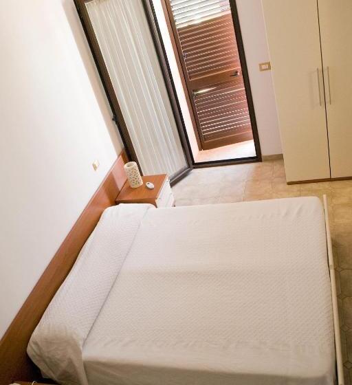 Номер Стандарт, B&b Nilosira