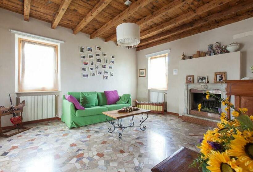 Номер Стандарт, Cascina Serenella B&b