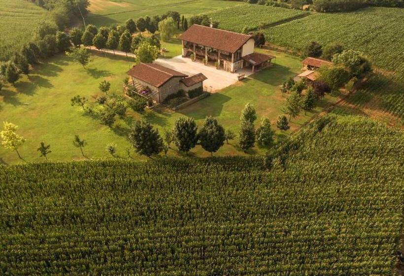 Четырехместный Номер Стандарт, Cascina Serenella B&b
