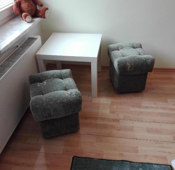 اتاق اکونومی, Hostel Madeira