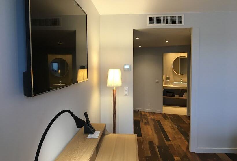 Номер Престиж, Hôtel De La Plage   Saint Jean De Luz