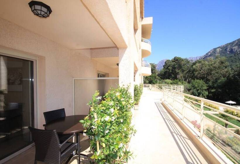 Номер Стандартный с Видом, Hôtel Et Résidence Costa Rossa