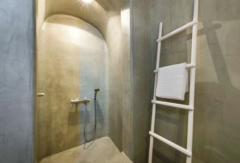带观景的标准工作室, Villa Irini Fira  Adults Only