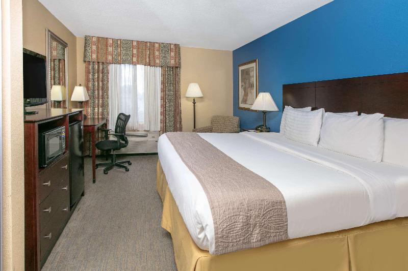 스탠다드 룸, Hampton Inn & Suites Knightdale Raleigh