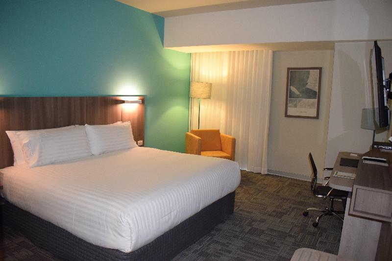 스탠다드 룸, Holiday Inn   Lima Airport, An Ihg