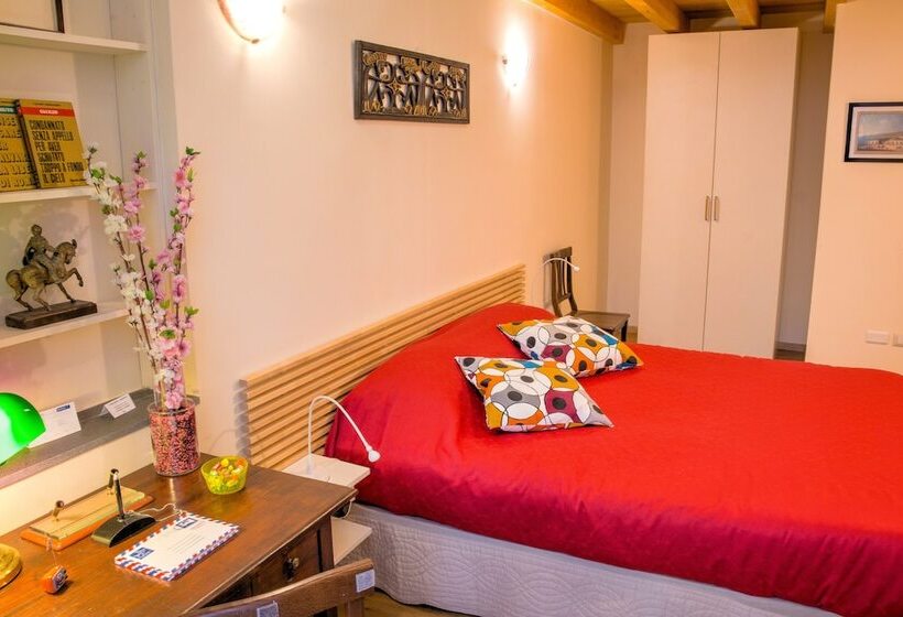 اتاق استاندارد با بالکن, La Cattedrale Bed & Breakfast