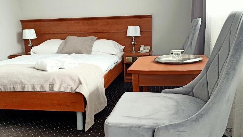 标准间, Wodnik Twój Hotel Z Widokiem Na Morze