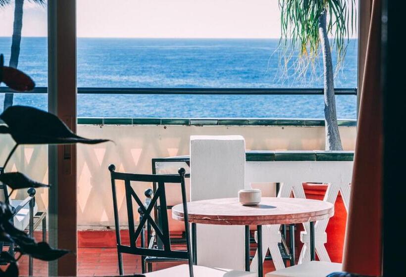 Suite mit Meerblick, Carabeo