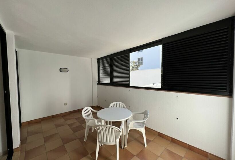 آپارتمان راحتی 1 خوابه, Beatrix 2000 - Caliu Apartments