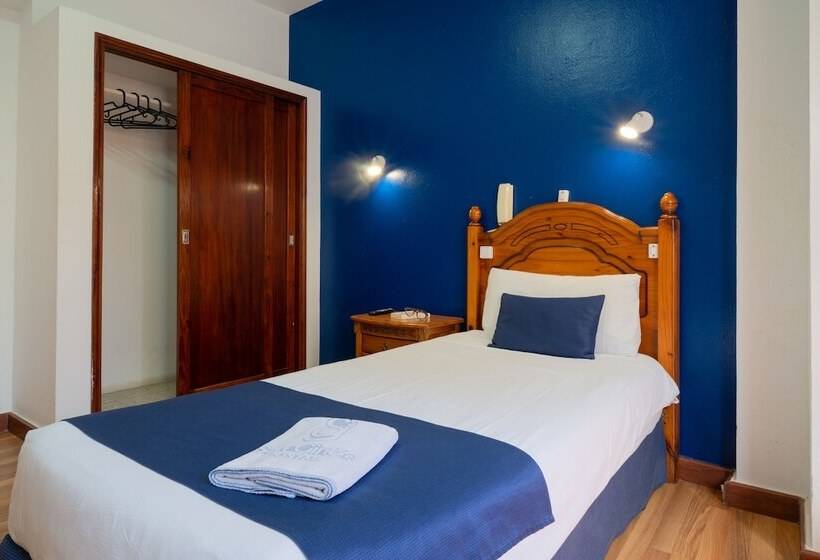 标准单人间共用浴室, Hostal San Gines