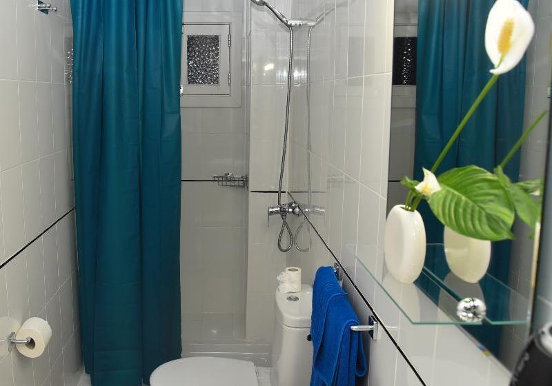 スタンダードルーム, Hostal San Gines