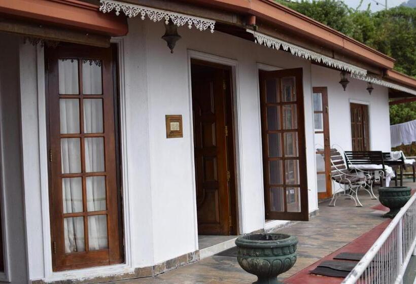 Номер Deluxe, The Mist Holiday Bungalow