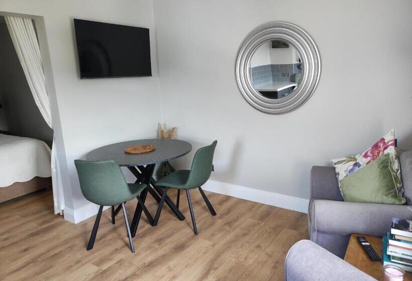Апартаменты 1 Спальня Вид на Сад, Apartments At Ballinsheen House & Gardens