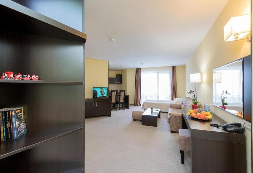 Полулюкс, Bellevue Ski & Relax   Half Board