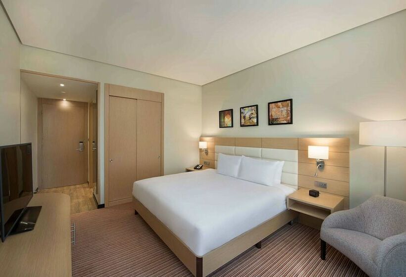 Номер Стандарт, Hilton Garden Inn Al Khobar