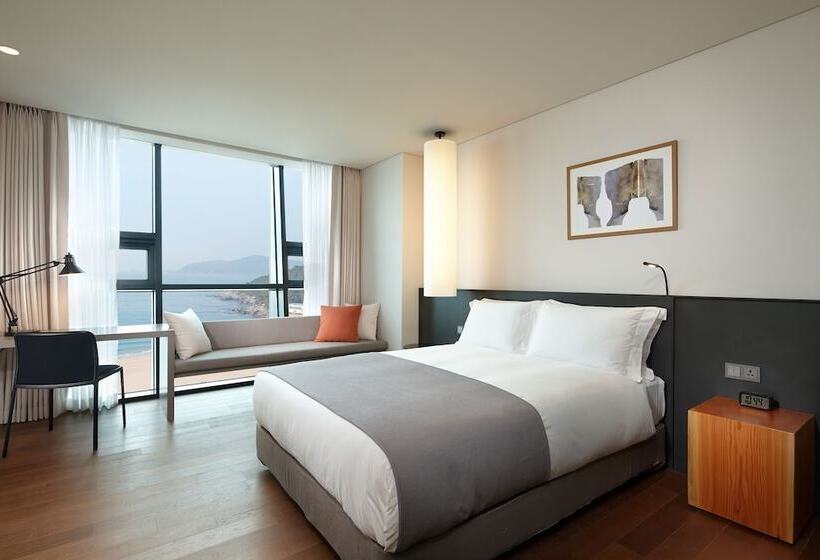 Номер Deluxe Вид на Море, Shilla Stay Haeundae Beach   Bexco