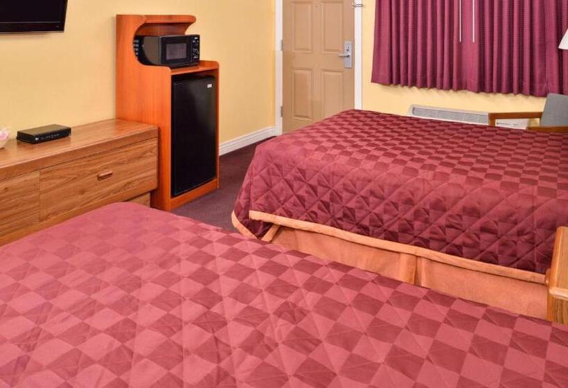Номер Стандарт 2 Двуспальные Кровати, Magnuson Hotel Blythe