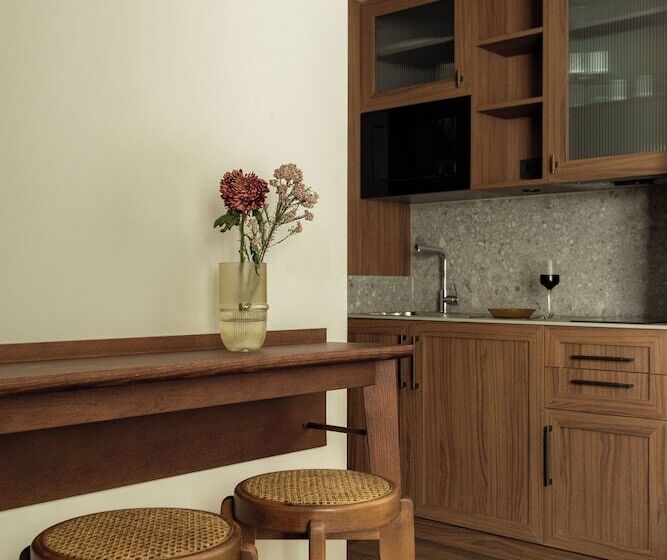 Студия Стандарт, Batimont Suites & Apartments
