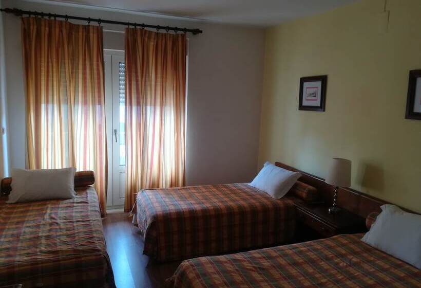 スタンダードトリプルルーム, Mafra Guest House