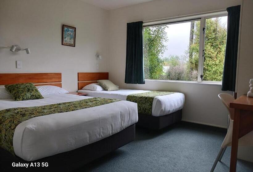 Семейный Номер Deluxe, Anatoki Lodge Motel