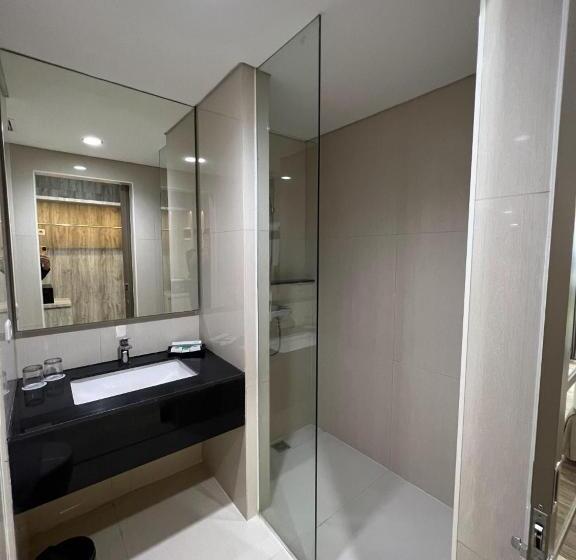 Номер Deluxe Кровать Кинг, Ayola Sunrise Mojokerto