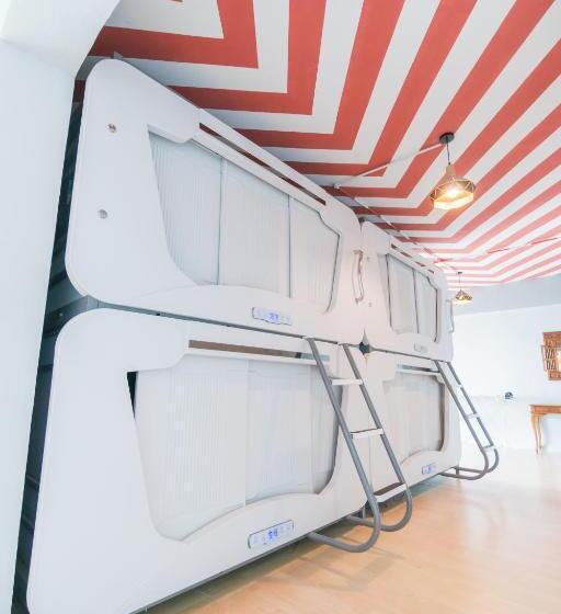 シングルデラックスルーム, Seaview Capsule