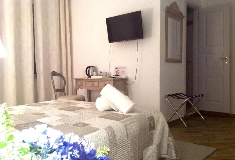 Трехместный Номер Deluxe, City Garden Guest House