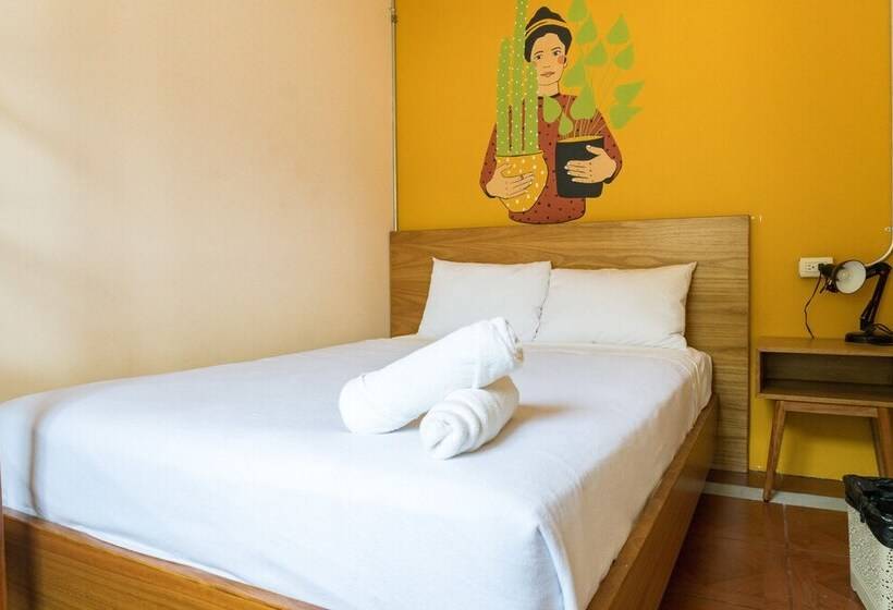 Номер Базовый Совметсный Санузел, Socialtel Baños   Formerly Selina Baños