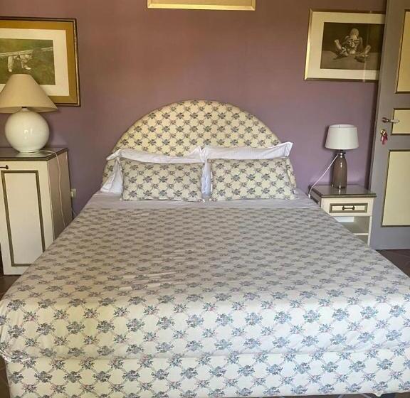 Номер Deluxe, L Elisea Maison De Charme
