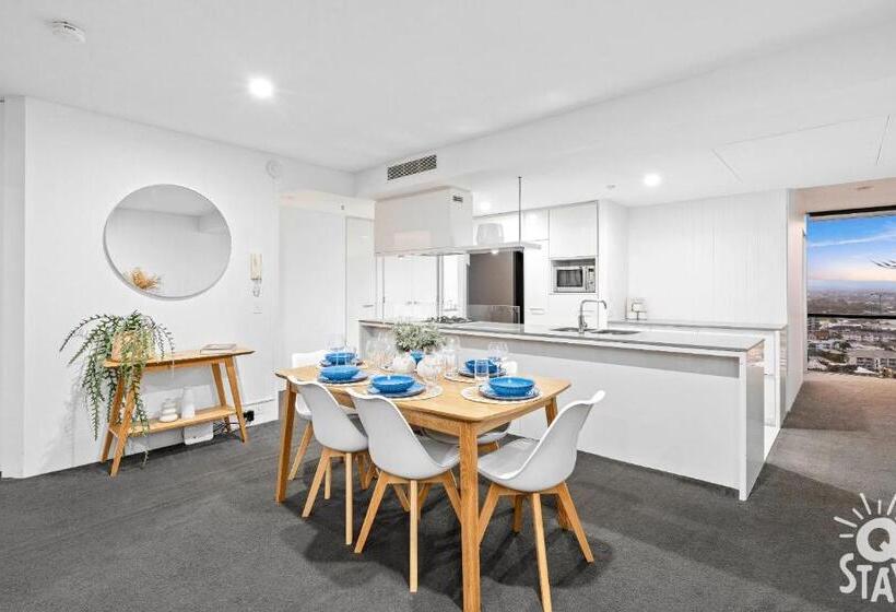 침실 3개 아파트, Circle On Cavill   Apartment Stay Private