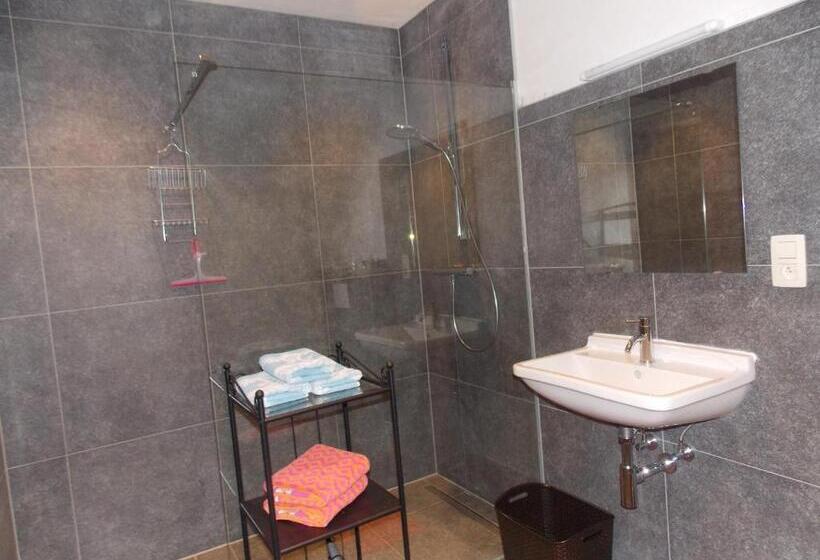 Номер Стандарт Трехместный, B&b De Linde