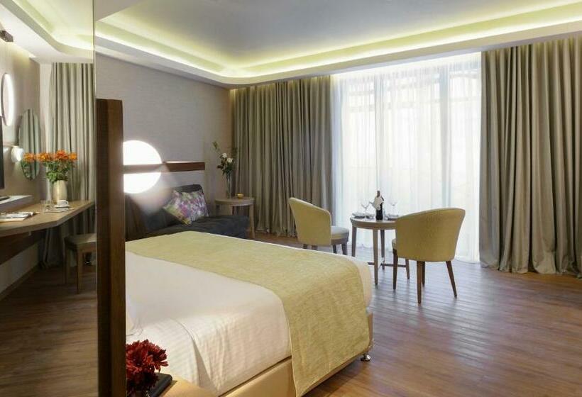 이그제큐티브 스위트, Wyndham Athens Residence