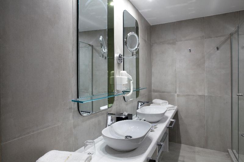주니어 스위트 도시 전망, Wyndham Athens Residence