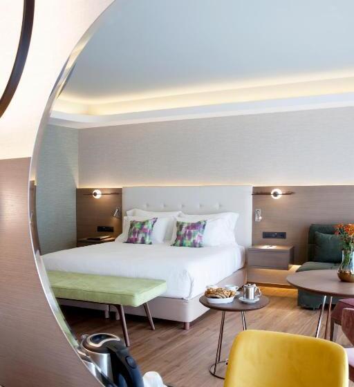전망 주니어 스위트, Wyndham Athens Residence