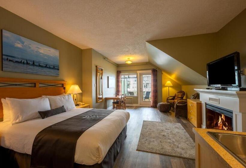 디럭스 스위트 킹 침대, Sidney Waterfront Inn & Suites