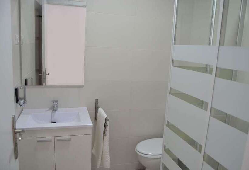 اتاق استاندارد, Solroom