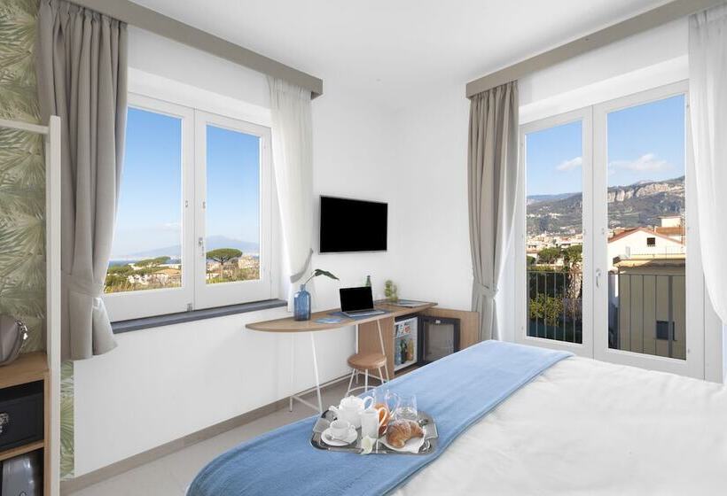 Номер Deluxe Вид на Море, Unconventional Sorrento Coast
