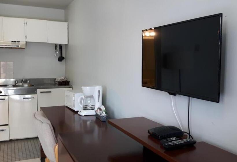 Студия Deluxe, Edgewater Inn