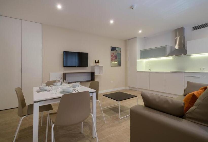 آپارتمان 1 خوابه, Apartamentos Maier