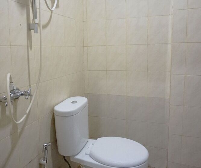 Quarto Estandar, Her Mandiri Guest House
