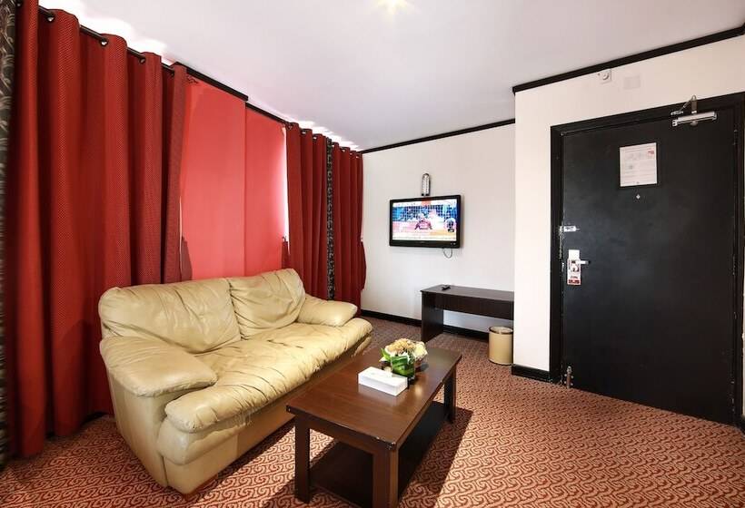 Номер Deluxe, Manhattan Avenue