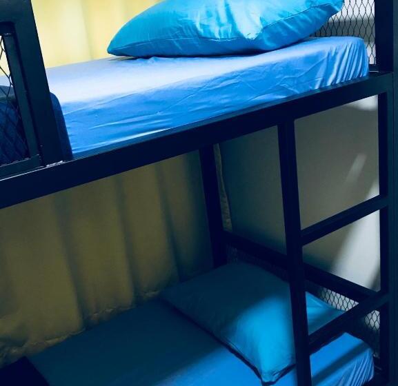 Quarto Estandar Banheiro Compartilhado, The Good Travelers Hostel   Kl Airport