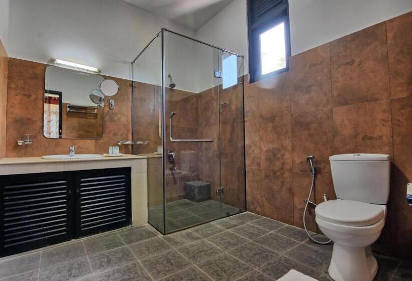 Quarto Triplo Deluxe, Oak Ray Ella Gap