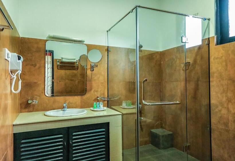 Quarto Deluxe, Oak Ray Ella Gap
