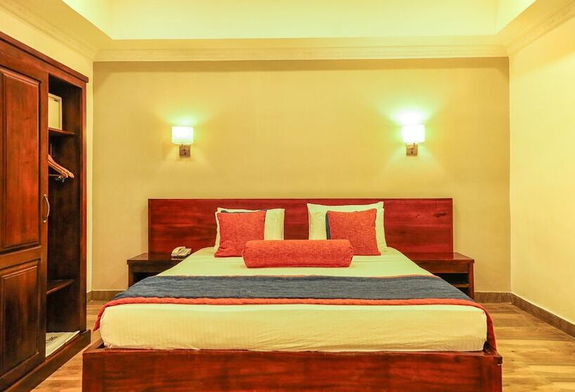 Quarto Superior, Oak Ray Ella Gap
