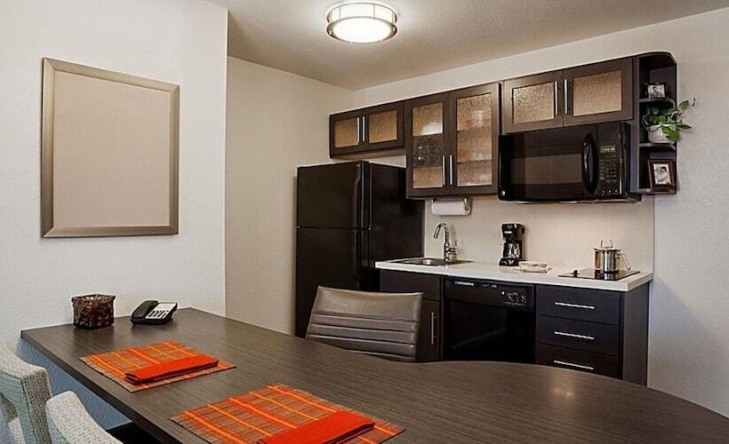标准工作室, Candlewood Suites Memphis East By Ihg