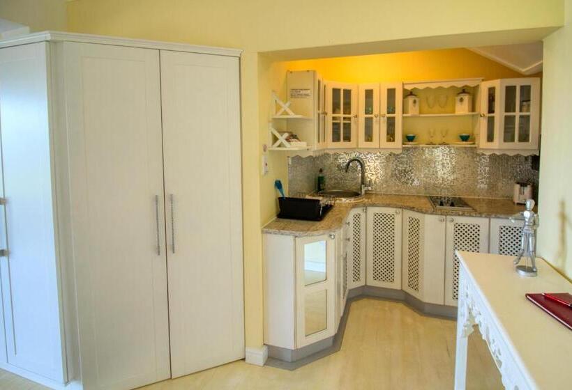 Студия Стандарт Вид на Море, Haus Am Strand   On The Beach